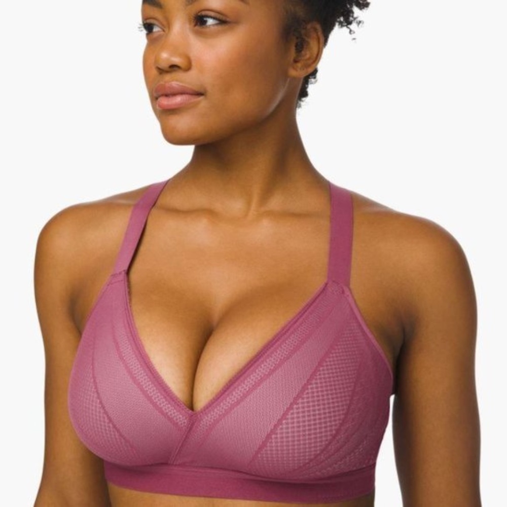SOLD Lululemon Awake To Lace Sports Bra Purple 36C - Picture 2 of 6